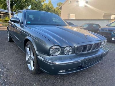 Jaguar XJ6