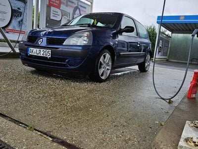 Renault Clio II