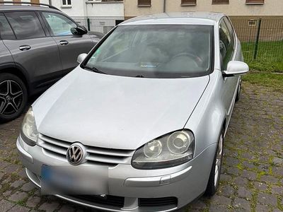 VW Golf V