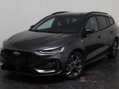 Neu Ford Focus ST-Line X 155 PS (114 kW) 2025 Grau, magnetic grey Kombi