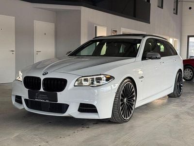 Gebraucht BMW M550 Comfort Edition 381 PS (280 kW) 2015 Weiß Limousine