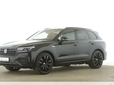 Używany VW Touareg R-line 286 KM (210 kW) 2023 Czarny SUV