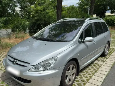 Gebraucht Peugeot 307 Premium 136 PS (100 kW) 2004 Silber Kombi