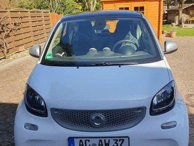 Gebraucht Smart ForTwo Coupé Passion 75 PS (55 kW) 2015 Weiß Coupé