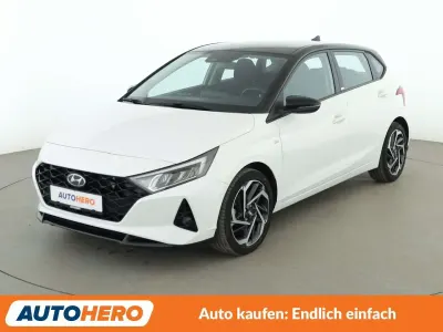 Gebraucht Hyundai i20 Intro Edition 101 PS (74 kW) 2021 Weiß Kleinwagen