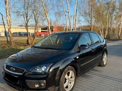 Gebraucht Ford Focus 145 PS (106 kW) 2006 Schwarz Kleinwagen