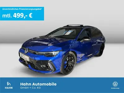 Gebraucht VW Golf VIII R 333 PS (244 kW) 2026 Blau Kombi