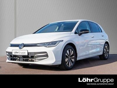Weiß Gebraucht 2025 VW Golf Goal Limousine | 25.280 € (Guter Preis)