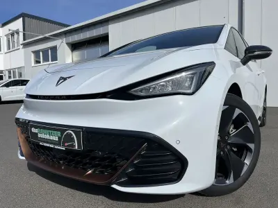 Gebraucht Cupra Born 150 kW (204 PS) 2022 Weiß Kleinwagen