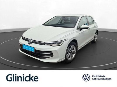 Gebraucht VW Golf VIII Life 116 PS (85 kW) 2024 Weiß Limousine