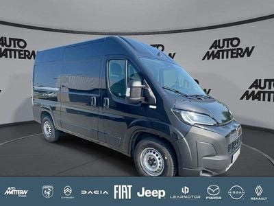 Neu Citroën Jumper 103 PS (75 kW) 2025 Grau Van / Kleinbus