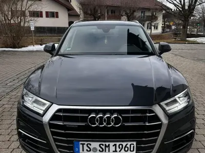 Gebraucht Audi Q5 231 PS (169 kW) 2020 Grau SUV