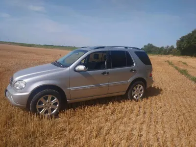 Gebraucht Mercedes ML350 235 PS (172 kW) 2003 Grau SUV