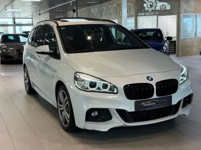 Gebraucht BMW 220 M Sport 190 PS (139 kW) 2015 Mineralweiss Van / Kleinbus