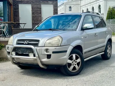 Gebraucht Hyundai Tucson GLS 175 PS (128 kW) 2005 Silber SUV