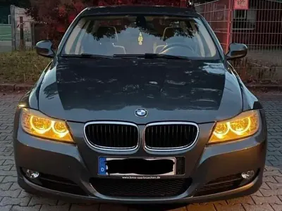 Gebraucht BMW 318 143 PS (105 kW) 2009 Grün Limousine