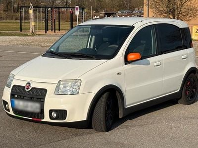 Gebraucht Fiat Panda 100 PS (73 kW) 2009 Weiß Kleinwagen
