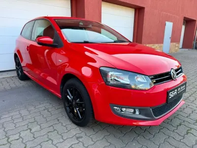 Gebraucht VW Polo Life 90 PS (66 kW) 2013 Rot Kleinwagen