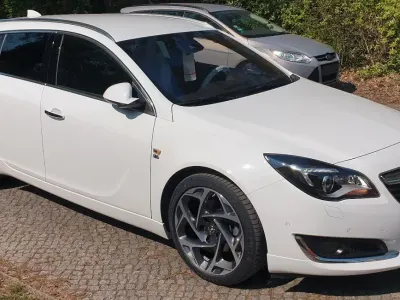Gebraucht Opel Insignia Business Innovation 170 PS (125 kW) 2017 Weiß Kombi