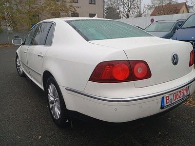VW Phaeton