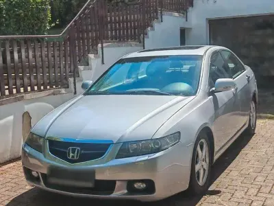 Gebraucht Honda Accord Executive 190 PS (139 kW) 2003 Silber Limousine