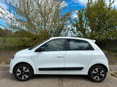Usata Renault Twingo LIMITED 69 CV (50 kW) 2018 Bianco Utilitaria