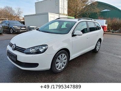 Weiß Gebraucht 2012 VW Golf VII Trendline Kombi | 4.200 € (Guter Preis)