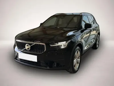 Gebraucht Volvo XC40 Core 163 PS (119 kW) 2023 Manufacturer SUV