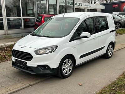 Weiß Gebraucht 2020 Ford Transit Kombi | 12.990 € (Etwas zu teuer)