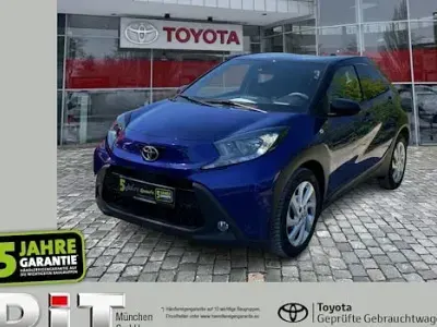 Używany Toyota Aygo X Pulse 72 KM (52 kW) 2022 Czarny SUV