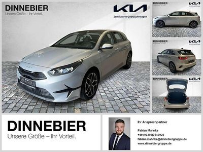 Gebraucht Kia Ceed Spirit 160 PS (117 kW) 2023 Silber Kleinwagen