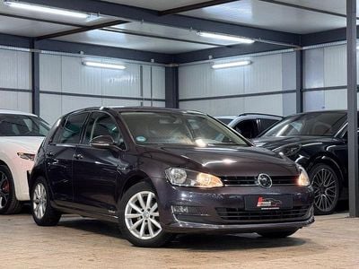 Gebraucht VW Golf VII LOUNGE 86 PS (63 kW) 2015 Grau Limousine