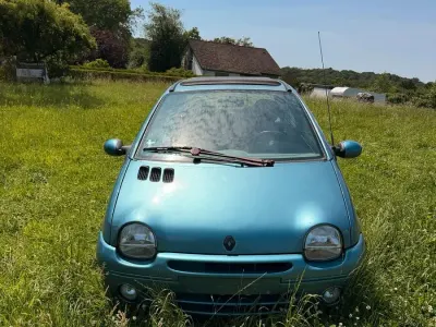 Gebraucht Renault Twingo 75 PS (55 kW) 2004 Blau Kleinwagen