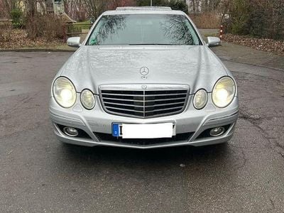 Gebraucht Mercedes E280 Elegance 231 PS (169 kW) 2008 Grau Limousine