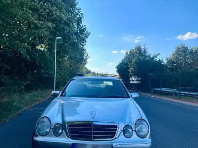 Gebraucht Mercedes E220