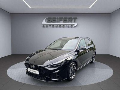Gebraucht Hyundai i30 N Line 140 PS (102 kW) 2024 Abyss black Kombi