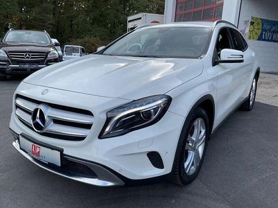 Second-hand Mercedes GLA250 211 CP (155 kW) 2015 Alb SUV