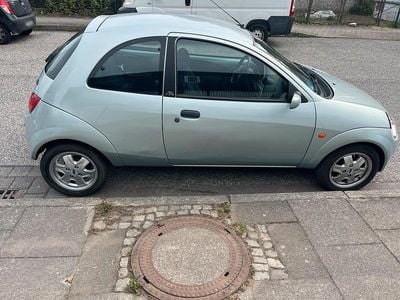 Second-hand Ford Ka 69 CP (50 kW) 2003 Argintiu Hatchback