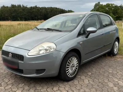 Gebraucht Fiat Grande Punto 77 PS (56 kW) 2008 Silber Kleinwagen