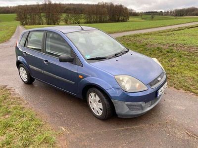 gebraucht Ford Fiesta Fiesta1.3 Ambiente