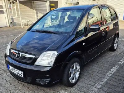Gebraucht Opel Meriva 105 PS (77 kW) 2009 Van / Kleinbus