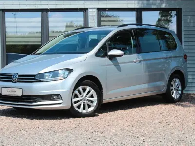Gebraucht VW Touran Comfortline 116 PS (85 kW) 2018 Silber Van / Kleinbus