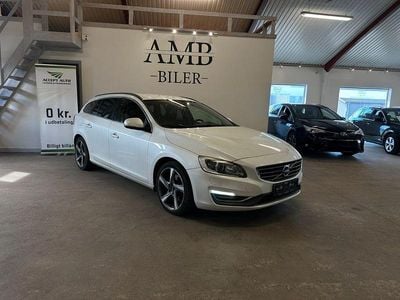 Gebraucht Volvo V60 230 PS (169 kW) 2015 Weiß Kombi