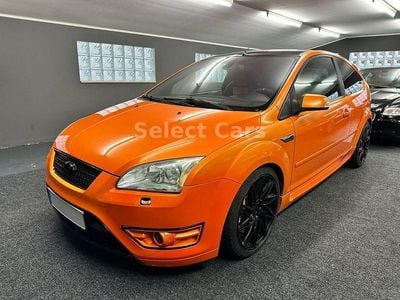 Orange Gebraucht 2006 Ford Focus ST Coupé | 5.990 € (Guter Preis)