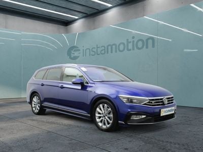 Blau Gebraucht 2024 VW Passat Elegance Kombi | 36.749 € (Fairer Preis)