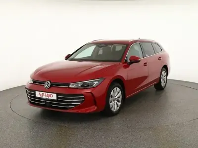 Używany VW Passat 193 KM (141 kW) 2025 Czerwony Kombi