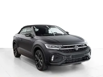 Gebraucht VW T-Roc Cabriolet R-line Edition 150 PS (110 kW) 2024 Deep black matt Cabrio