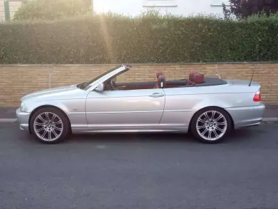Gebraucht BMW 320 Cabriolet 170 PS (125 kW) 2001 Silber Cabrio