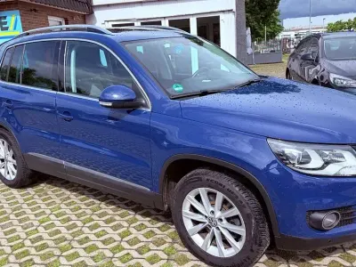 Gebraucht VW Tiguan Style 140 PS (102 kW) 2013 Grün SUV