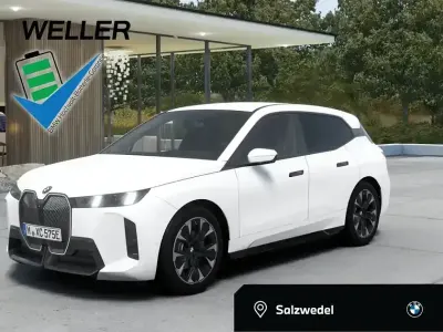 Gebraucht BMW iX M Sport 300 kW (408 PS) 2026 Alpinweiss iii (weiß) SUV